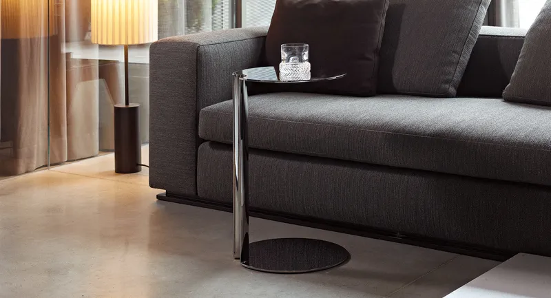 Minotti Nay